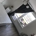 Apartman Bangu Apartamentai *